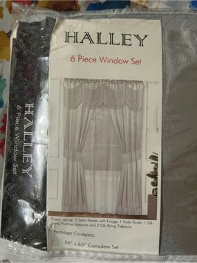 Halley 6-Piece Window Curtain Set in Silver